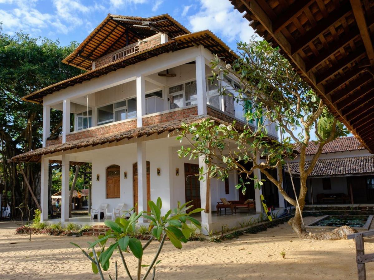 Red Coral Kitesurfing Resort Kalpitiya Buitenkant foto