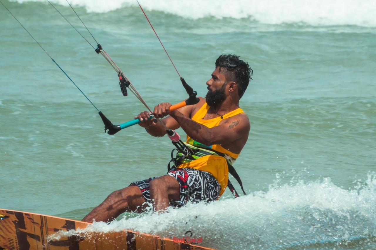 Red Coral Kitesurfing Resort Kalpitiya Buitenkant foto
